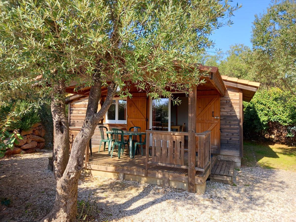 Les Chalets Du Relais D'Aguilar Tuchan Esterno foto