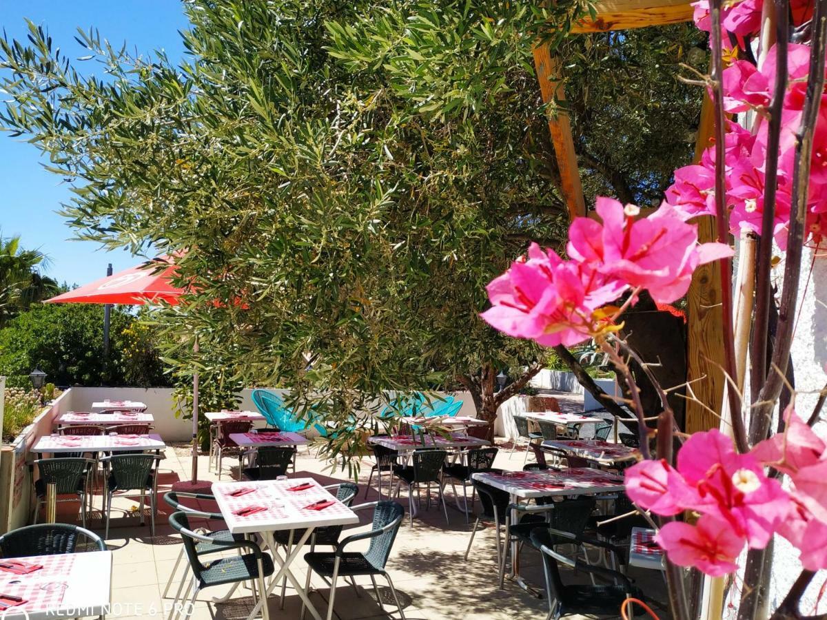 Les Chalets Du Relais D'Aguilar Tuchan Esterno foto